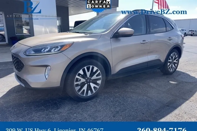 2020 Ford Escape SEL photo 1