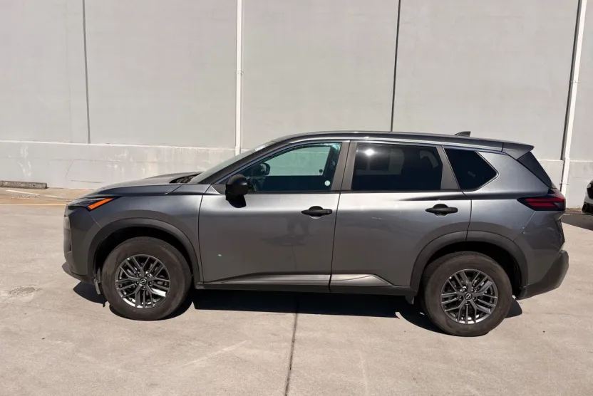 2023 Nissan Rogue S photo 1