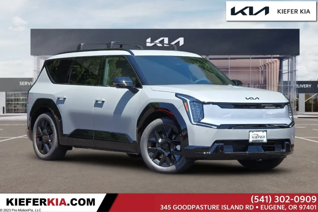 2026 Kia EV9 Land photo 1