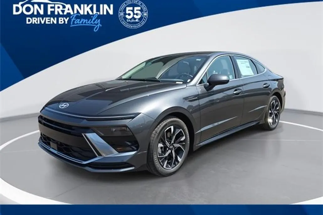2025 Hyundai Sonata SEL photo 1
