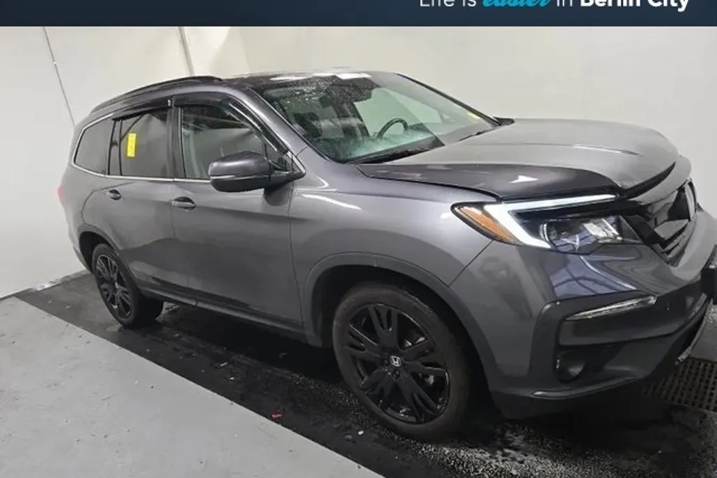 2022 Honda Pilot Special Edition photo 1
