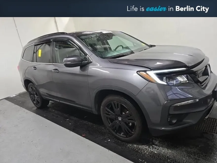 2022 Honda Pilot Special Edition photo 1