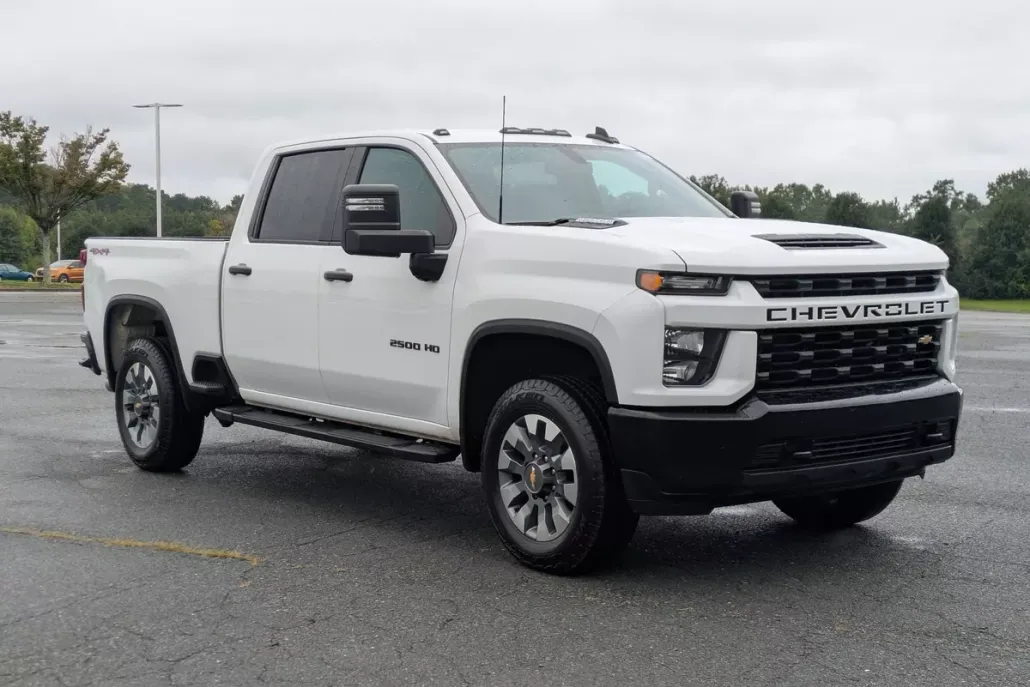 2023 Chevrolet Silverado 2500HD Custom photo 1
