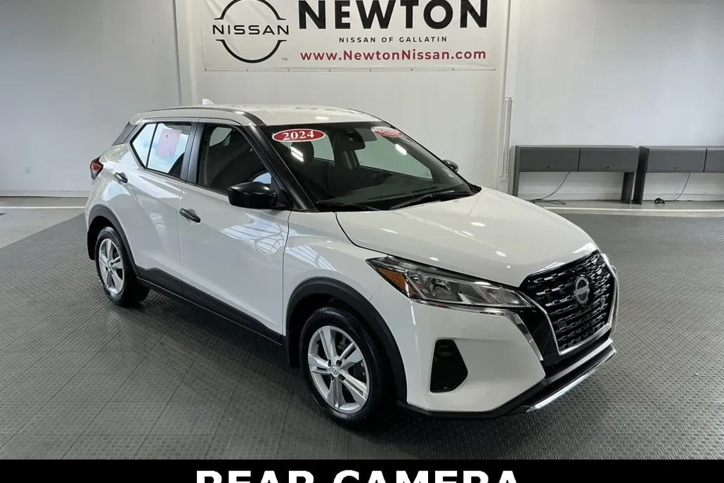 2024 Nissan Kicks S photo 1