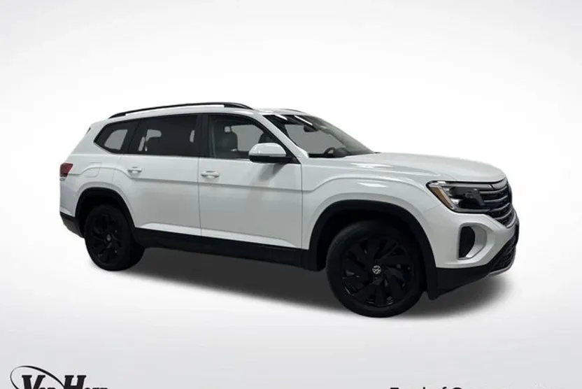 2024 Volkswagen Atlas SE Technology photo 1