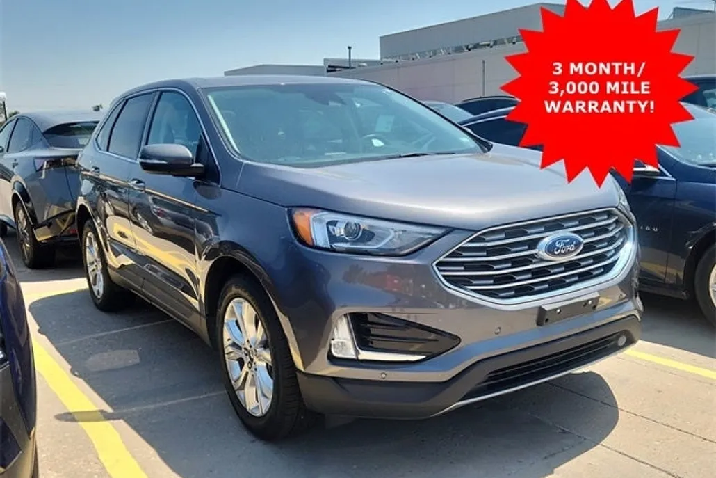 2022 Ford Edge Titanium photo 1