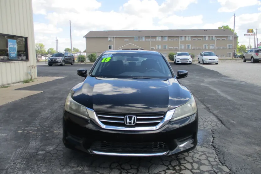 2013 Honda Accord LX photo 1