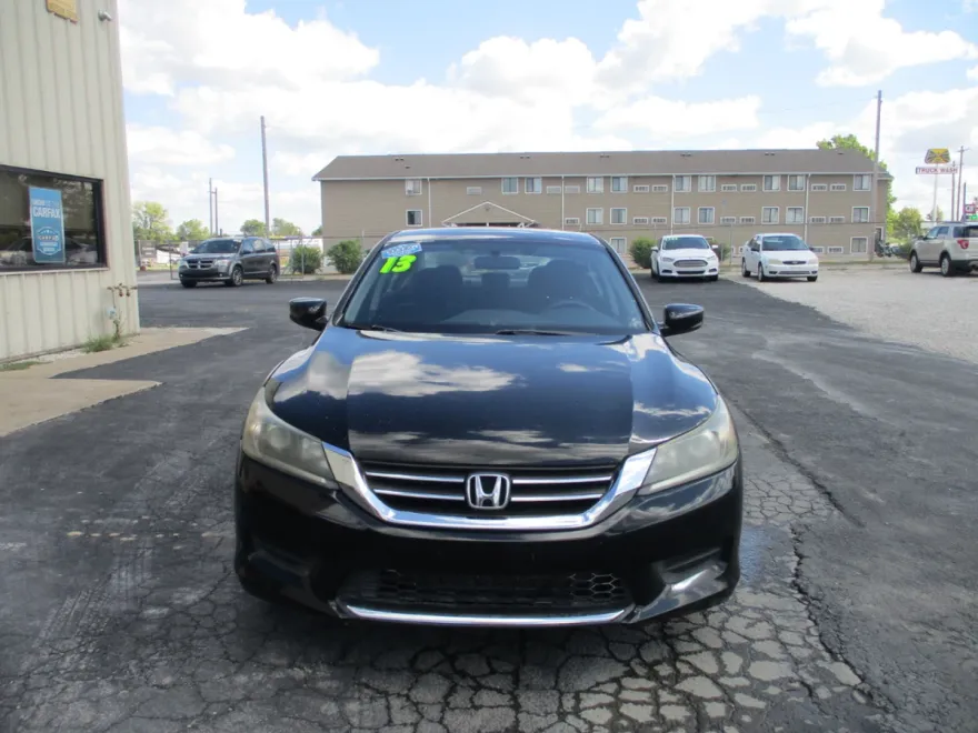 2013 Honda Accord LX photo 1