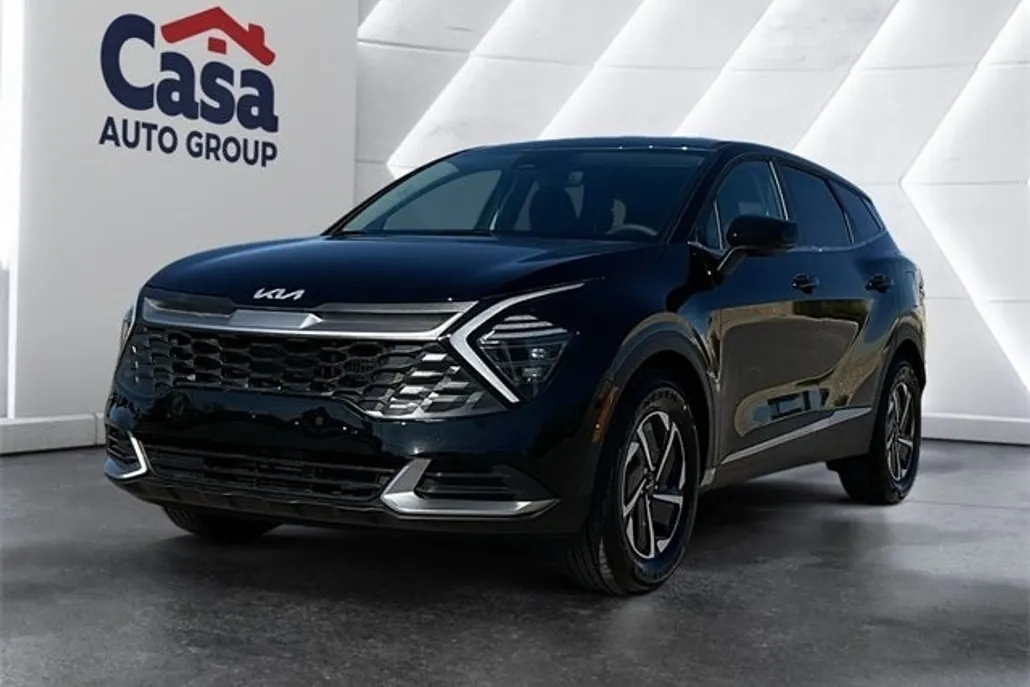 2025 Kia Sportage Hybrid LX photo 1