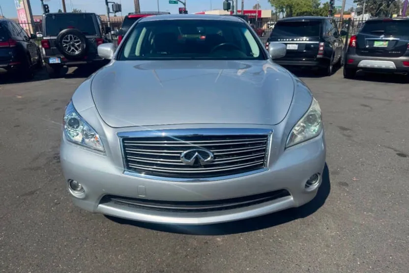 2012 Infiniti M35h photo 1