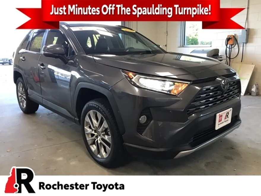 2021 Toyota RAV4 Limited photo 1