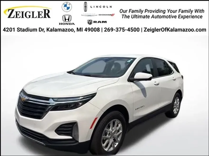 2024 Chevrolet Equinox LT photo 1