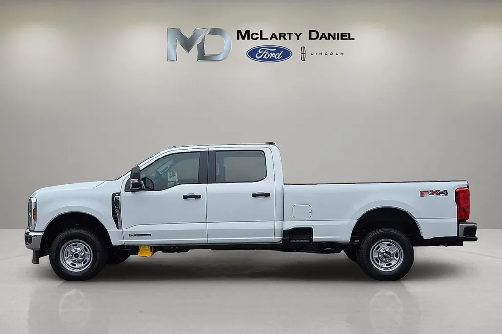 2026 Ford F-250 XL photo 1
