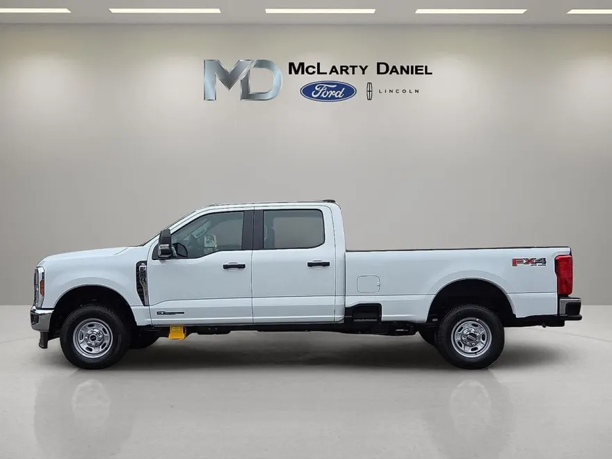 2026 Ford F-250 XL photo 1