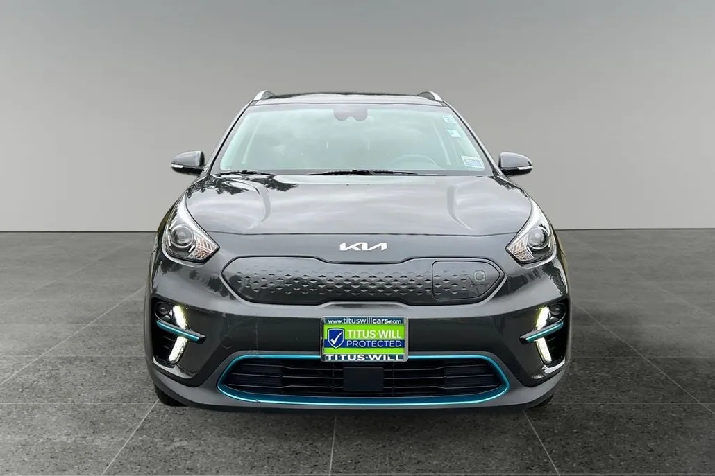 2022 Kia Niro EV S photo 1