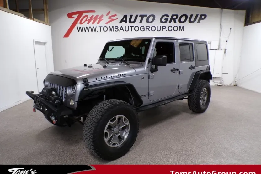 2013 Jeep Wrangler Rubicon photo 1