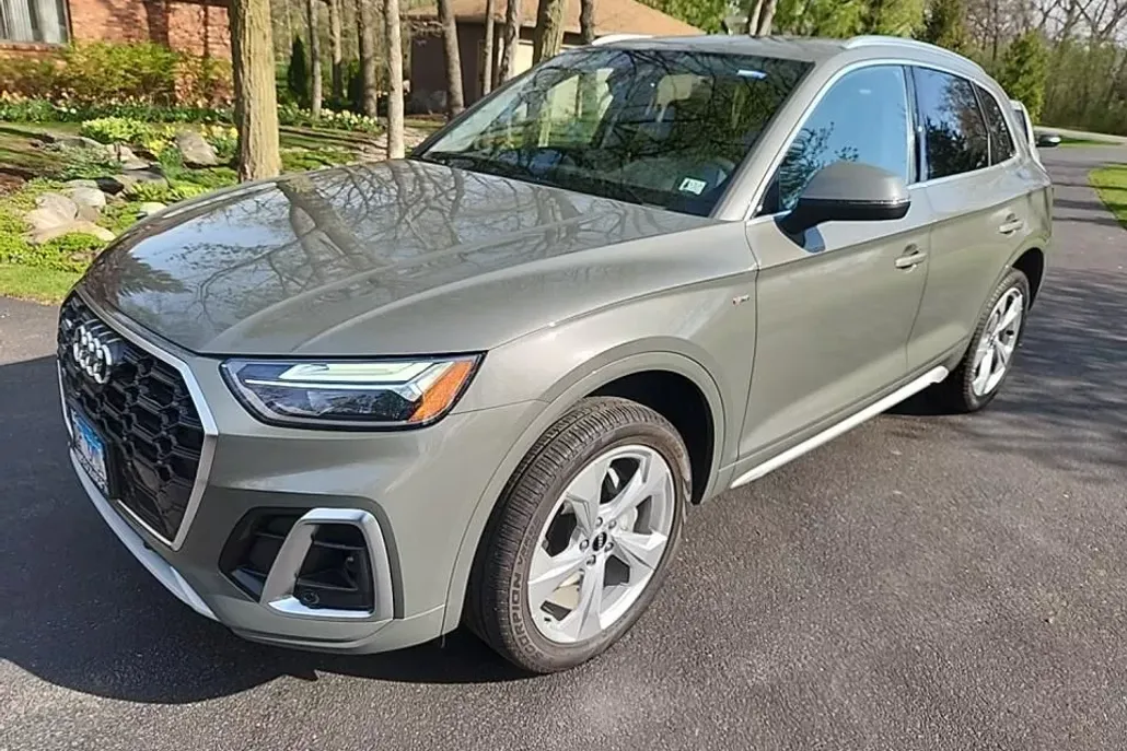 2024 Audi Q5 45 S line Premium Plus photo 1