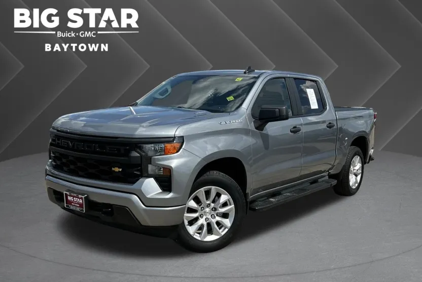 2024 Chevrolet Silverado 1500 Custom photo 1