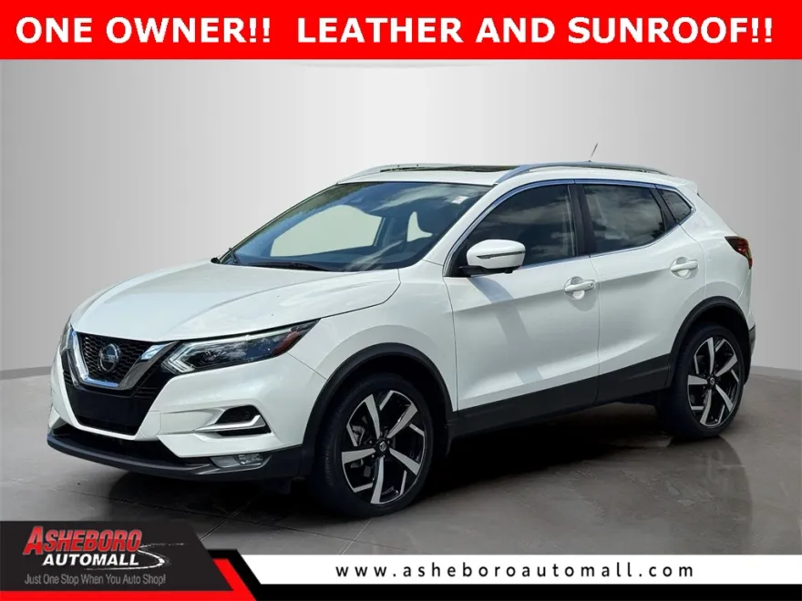 2022 Nissan Rogue Sport SL photo 1