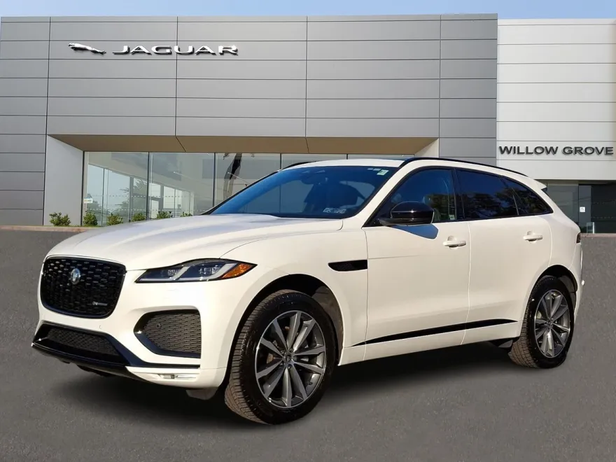 2025 Jaguar F-PACE R-Dynamic S P250 photo 1
