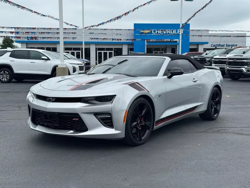 2017 Chevrolet Camaro SS photo 1