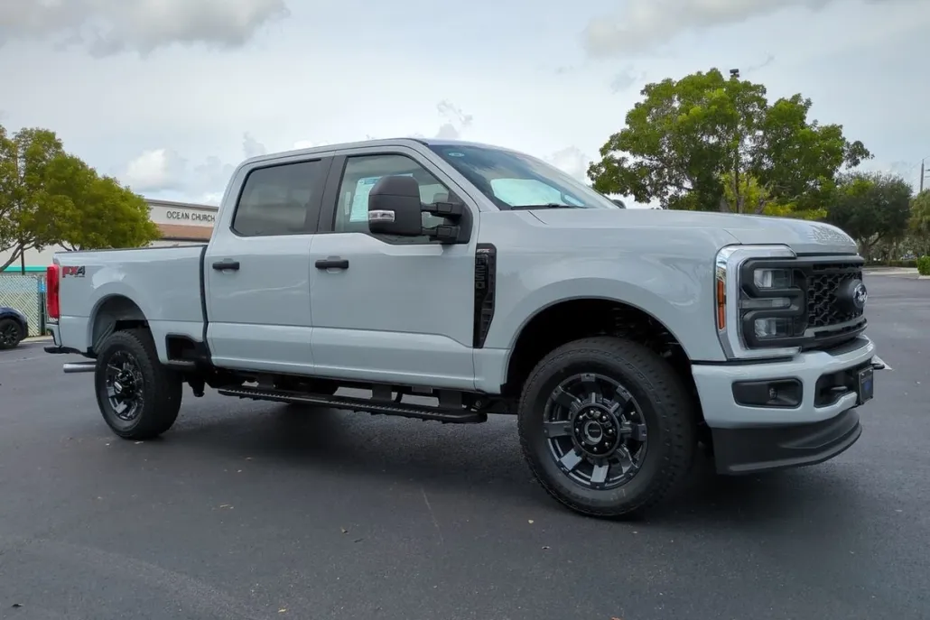 2026 Ford F-250 photo 1