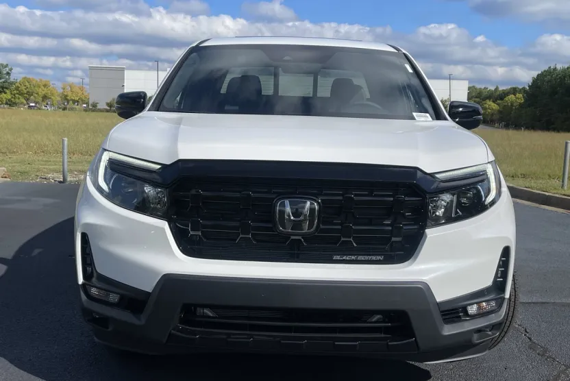 2026 Honda Ridgeline Black Edition photo 1