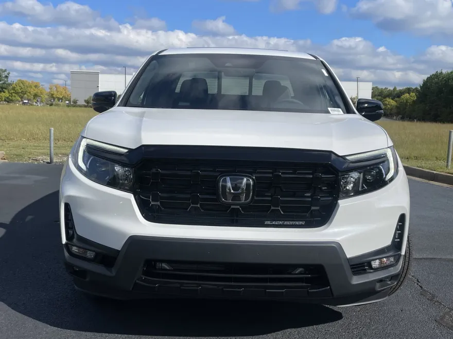 2026 Honda Ridgeline Black Edition photo 1