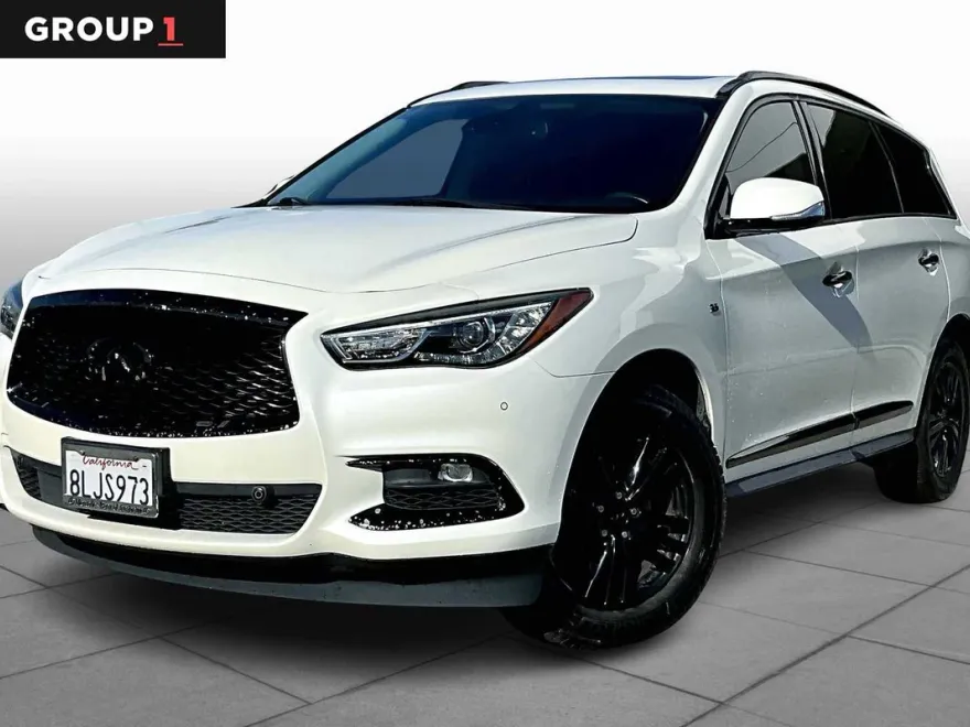 2019 Infiniti QX60 Luxe photo 1