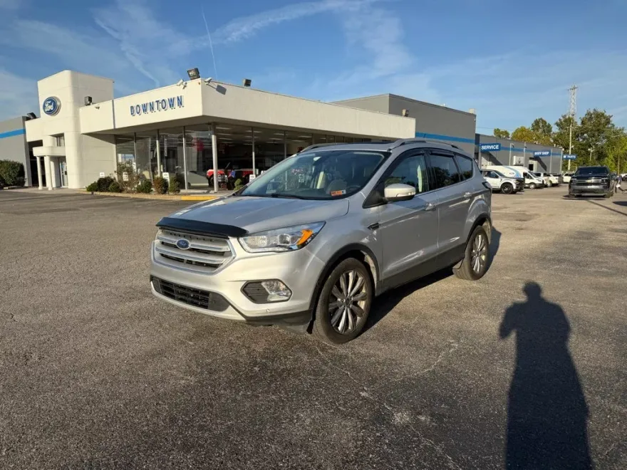 2018 Ford Escape Titanium photo 1