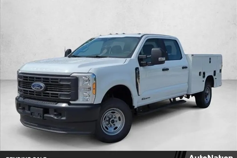 2025 Ford F-250 XL photo 1