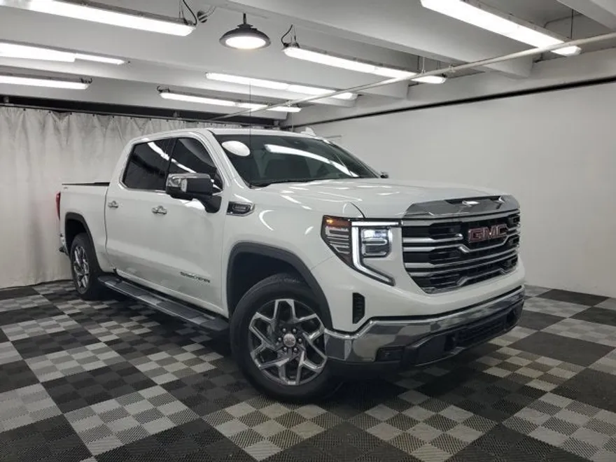 2025 Gmc Sierra 1500 SLT photo 1