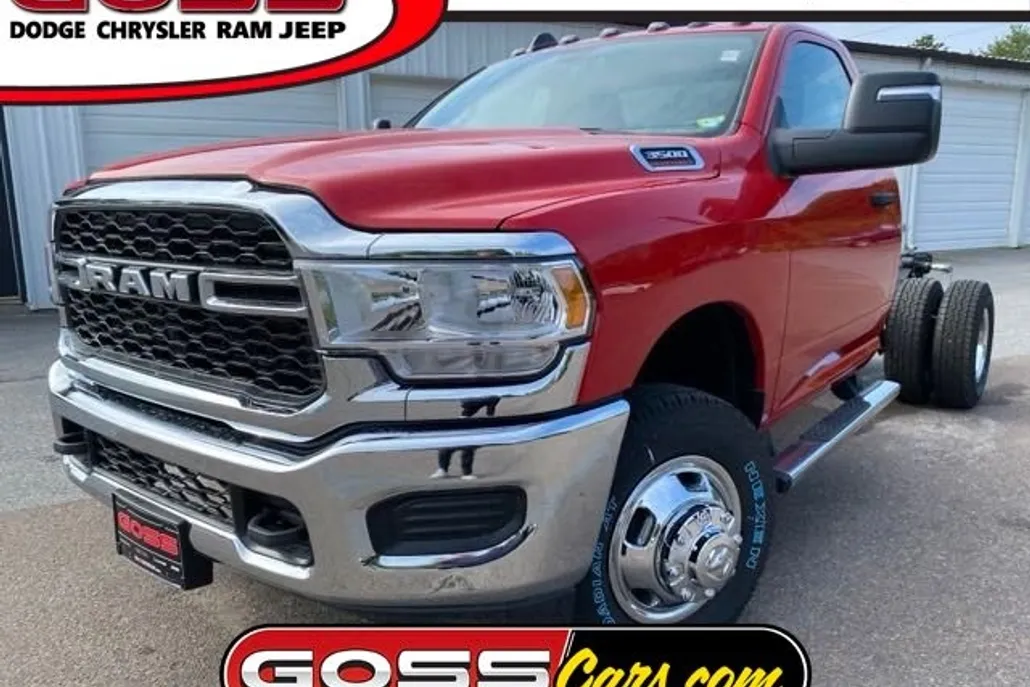 2024 Ram 3500 photo 1