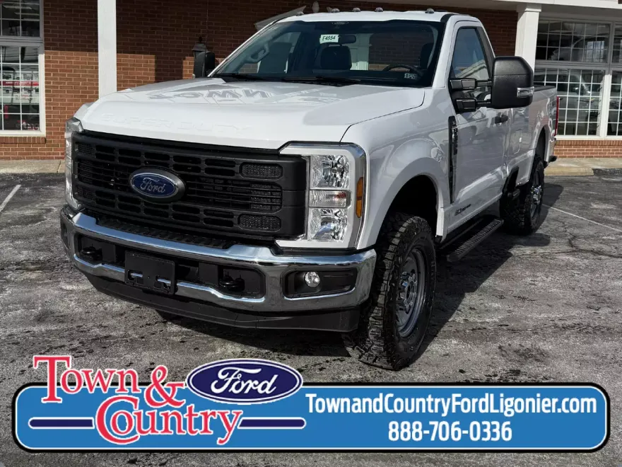 2025 Ford F-350 XL photo 1