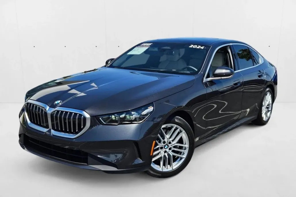 2024 Bmw 530i photo 1