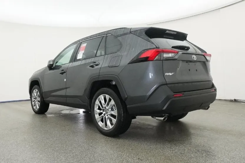 2025 Toyota RAV4 Premium XLE photo 1