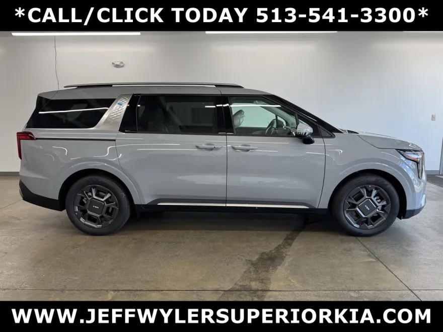 2026 Kia Carnival SX photo 1