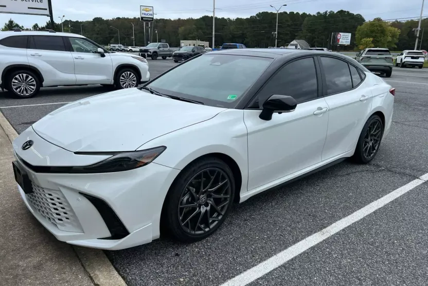 2025 Toyota Camry XSE photo 1