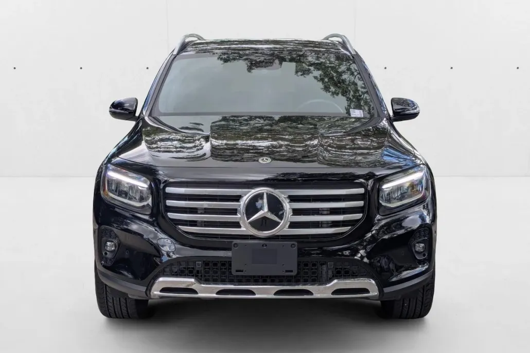 2024 Mercedes Benz GLB 250 4MATIC photo 1
