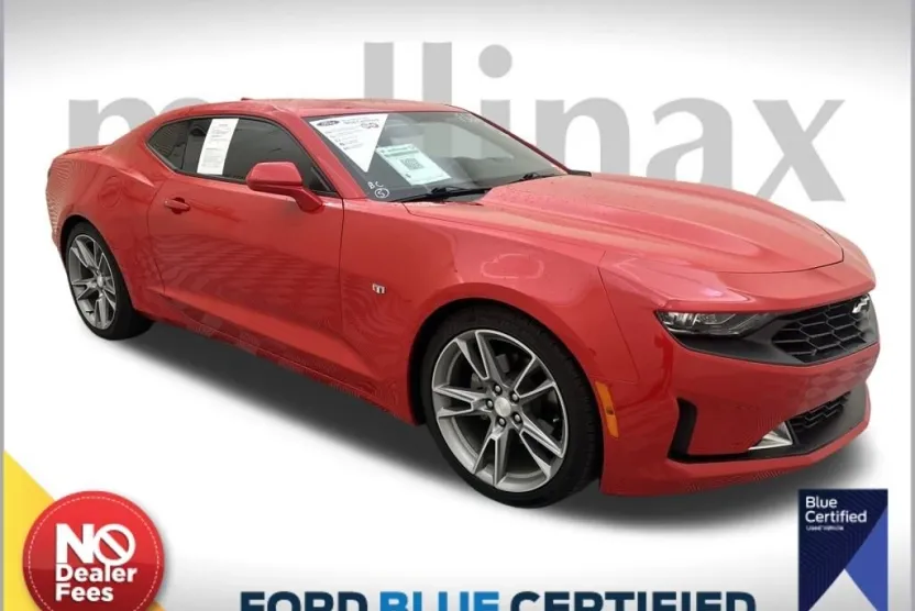 2019 Chevrolet Camaro 1LS 1LT photo 1