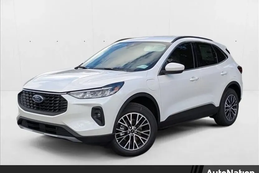 2025 Ford Escape photo 1