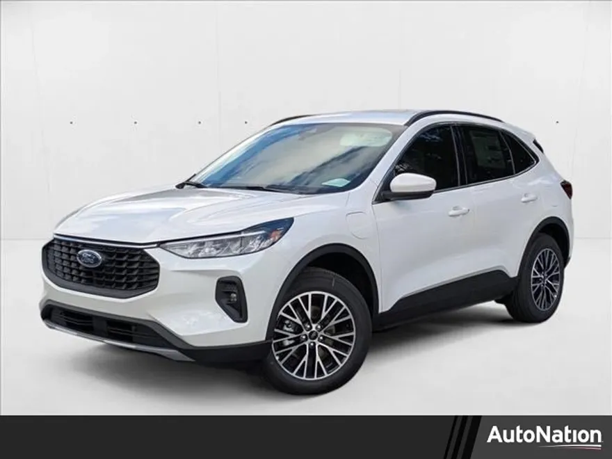 2025 Ford Escape photo 1