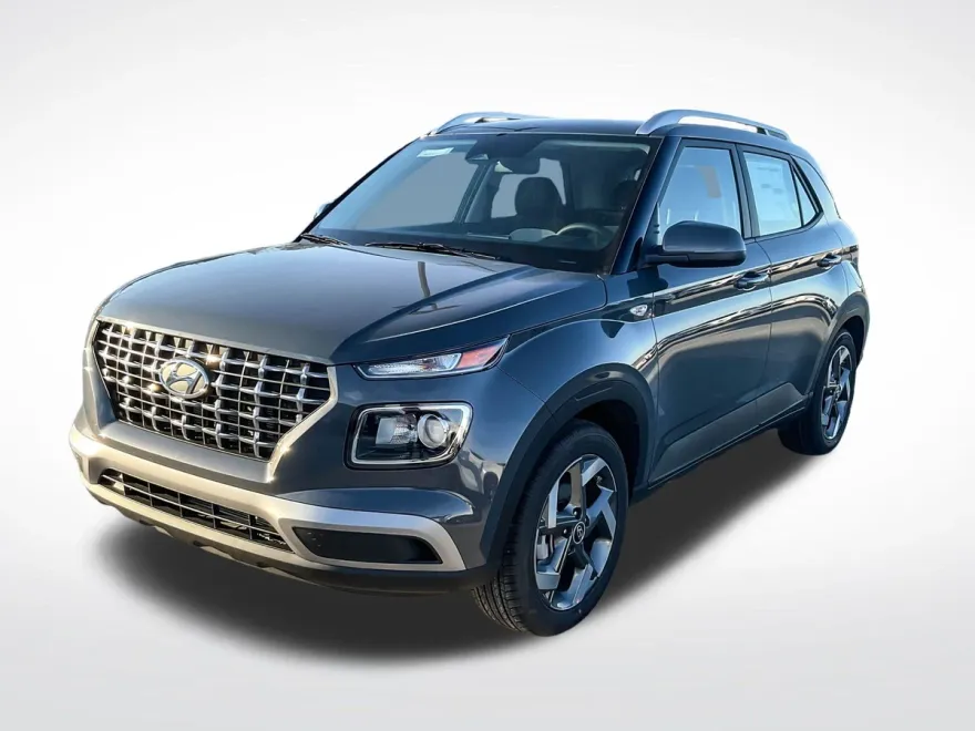 2025 Hyundai Venue SEL photo 1