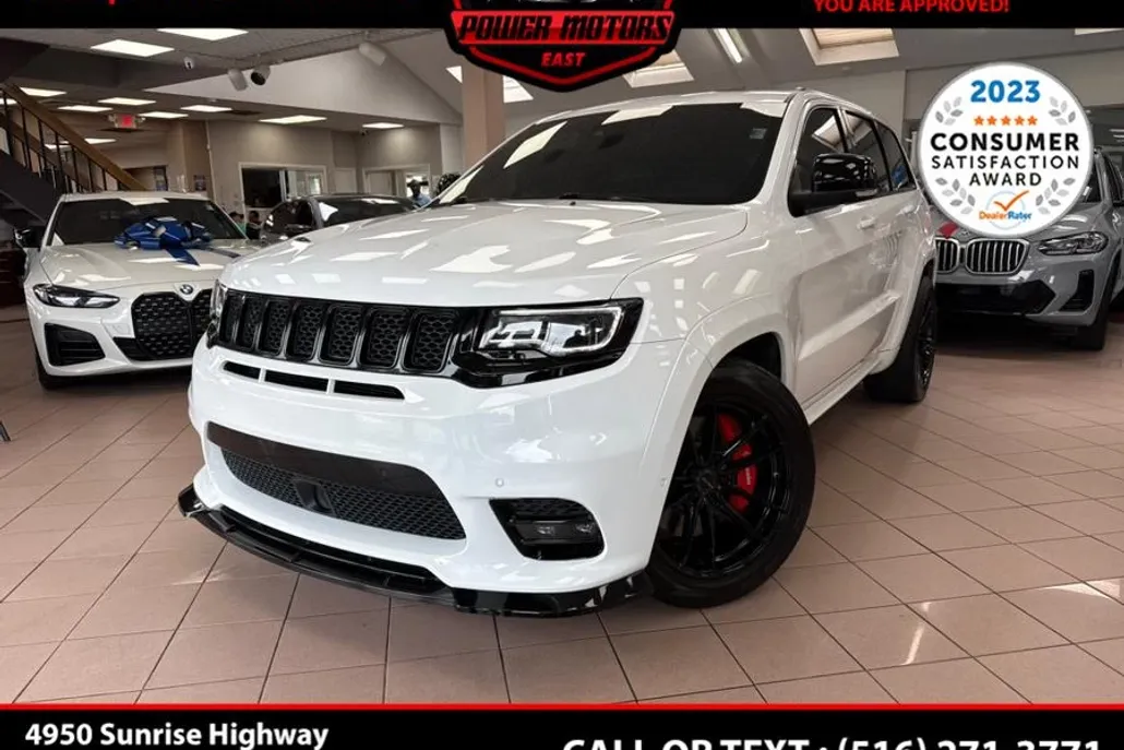 2020 Jeep Grand Cherokee SRT8 photo 1