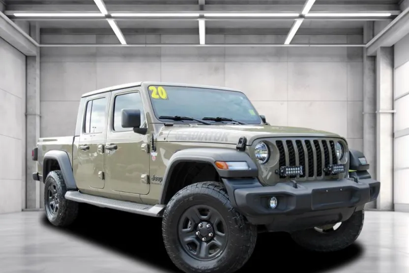 2020 Jeep Gladiator Sport photo 1