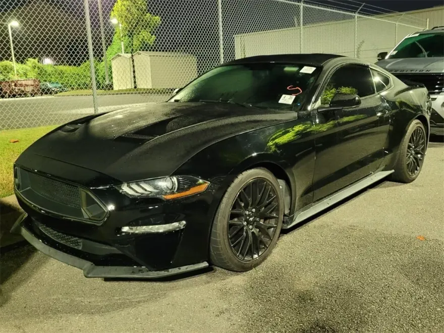 2018 Ford Mustang GT photo 1