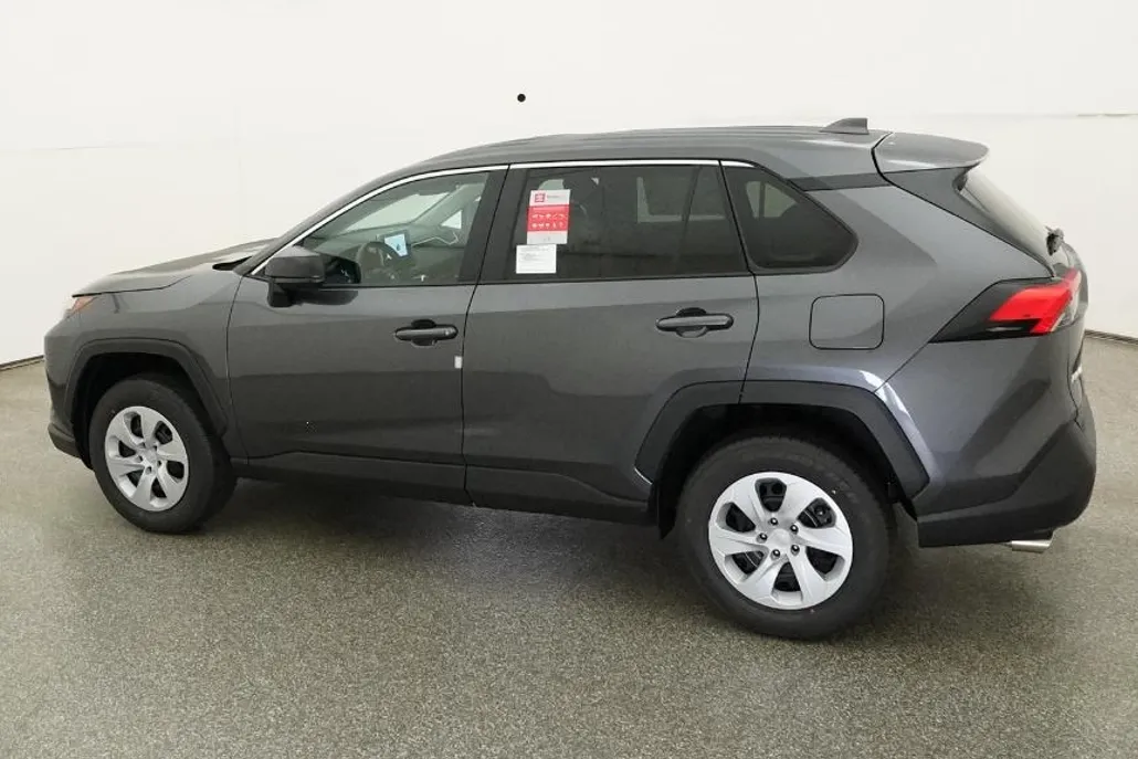 2025 Toyota RAV4 LE photo 1
