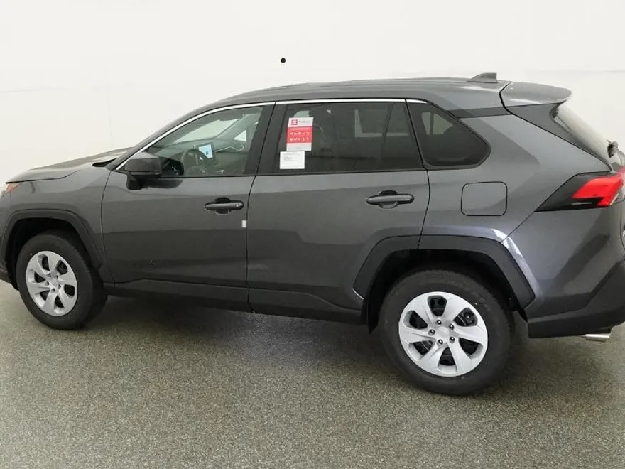 2025 Toyota RAV4 LE photo 1