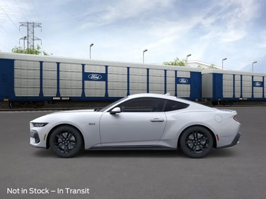 2025 Ford Mustang GT photo 1