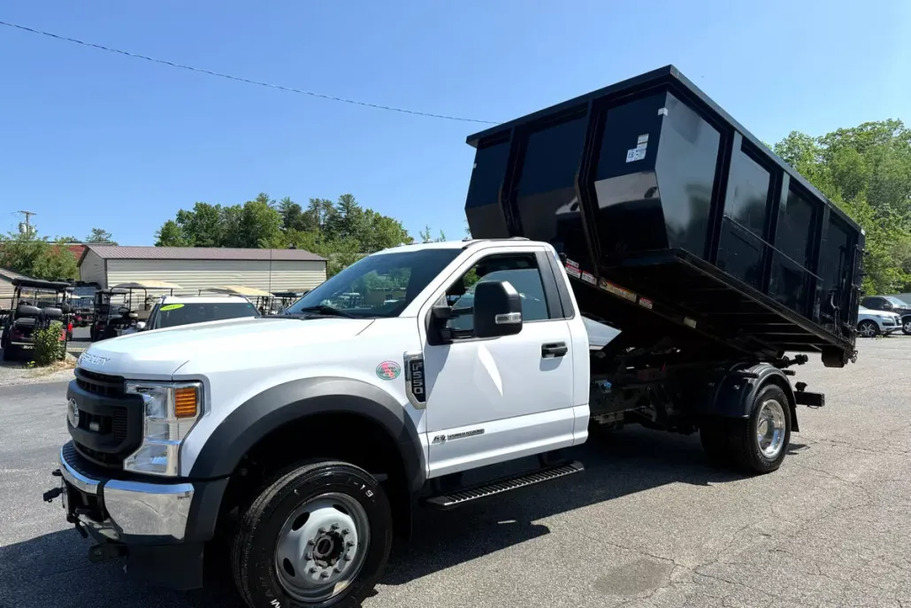 2020 Ford F-550 XL photo 1
